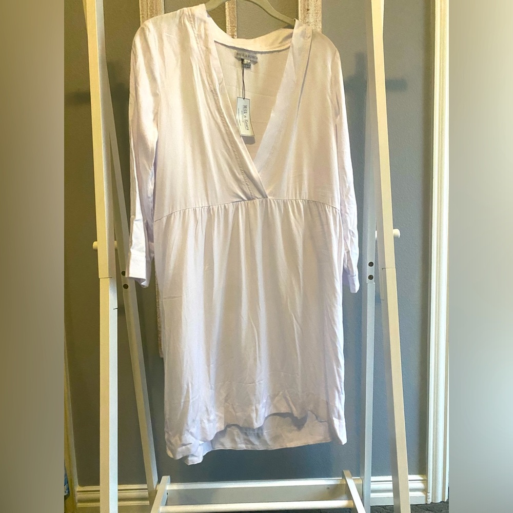 Milk & Roses Boutique White 3/4 Sleeve, Low V-Neck Dress. Size Large. NWT